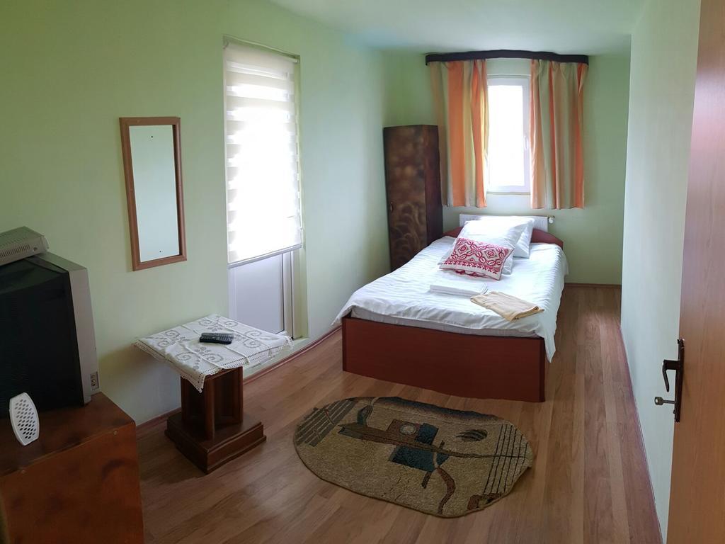 Pension Doru Belis Exterior photo